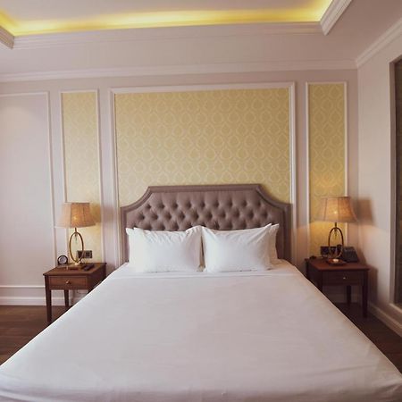 Phu Cuong Hotel Cà Mau Esterno foto