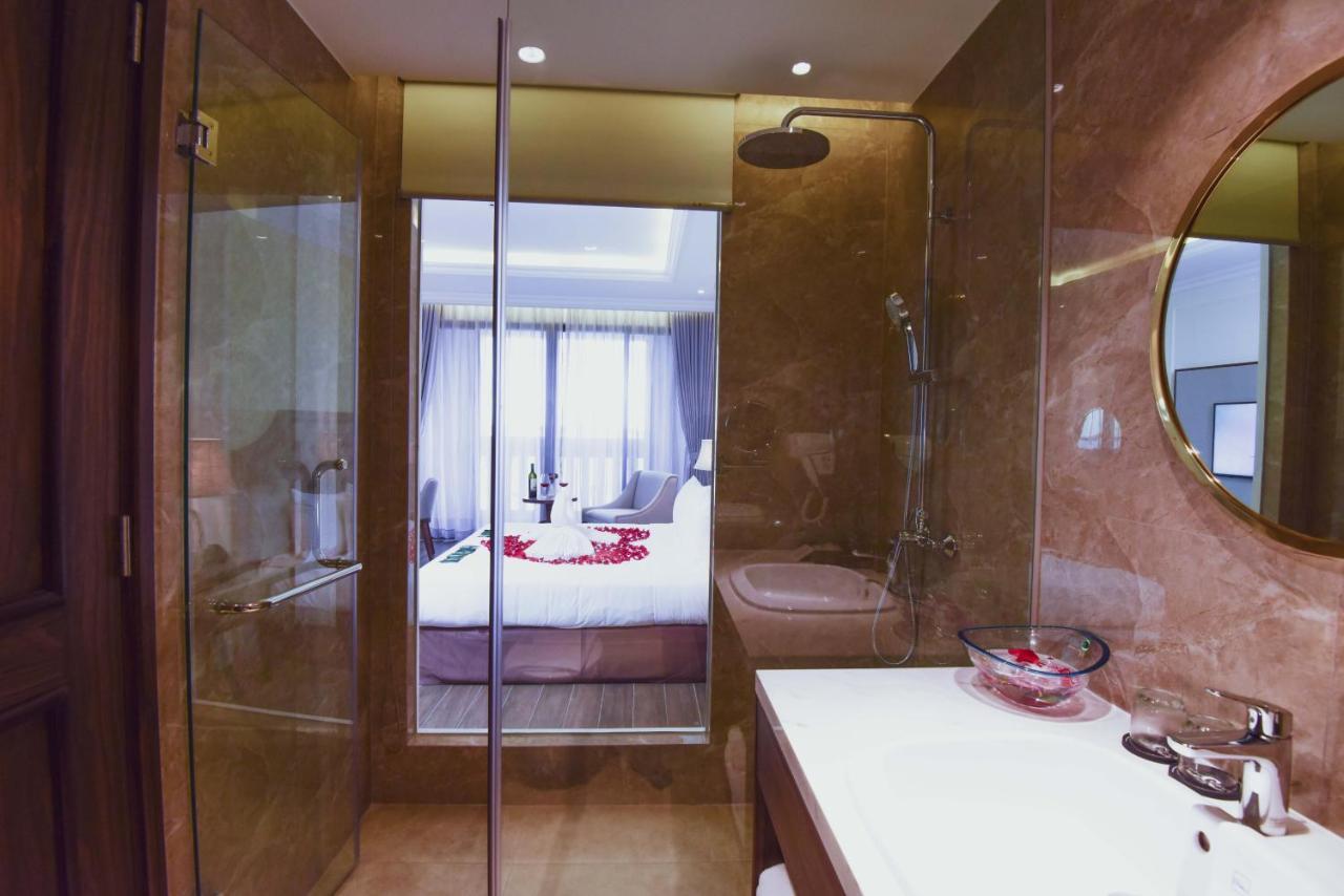 Phu Cuong Hotel Cà Mau Esterno foto