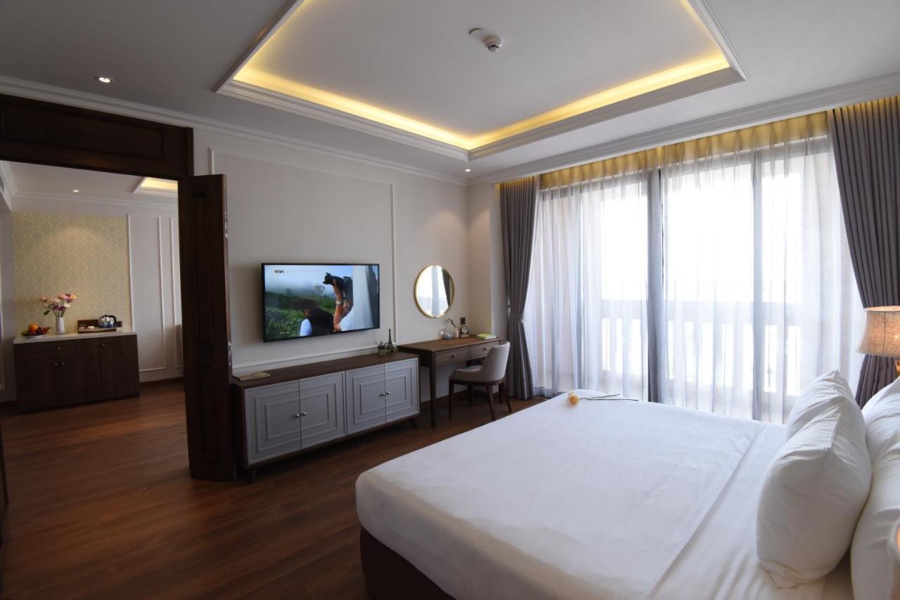 Phu Cuong Hotel Cà Mau Esterno foto