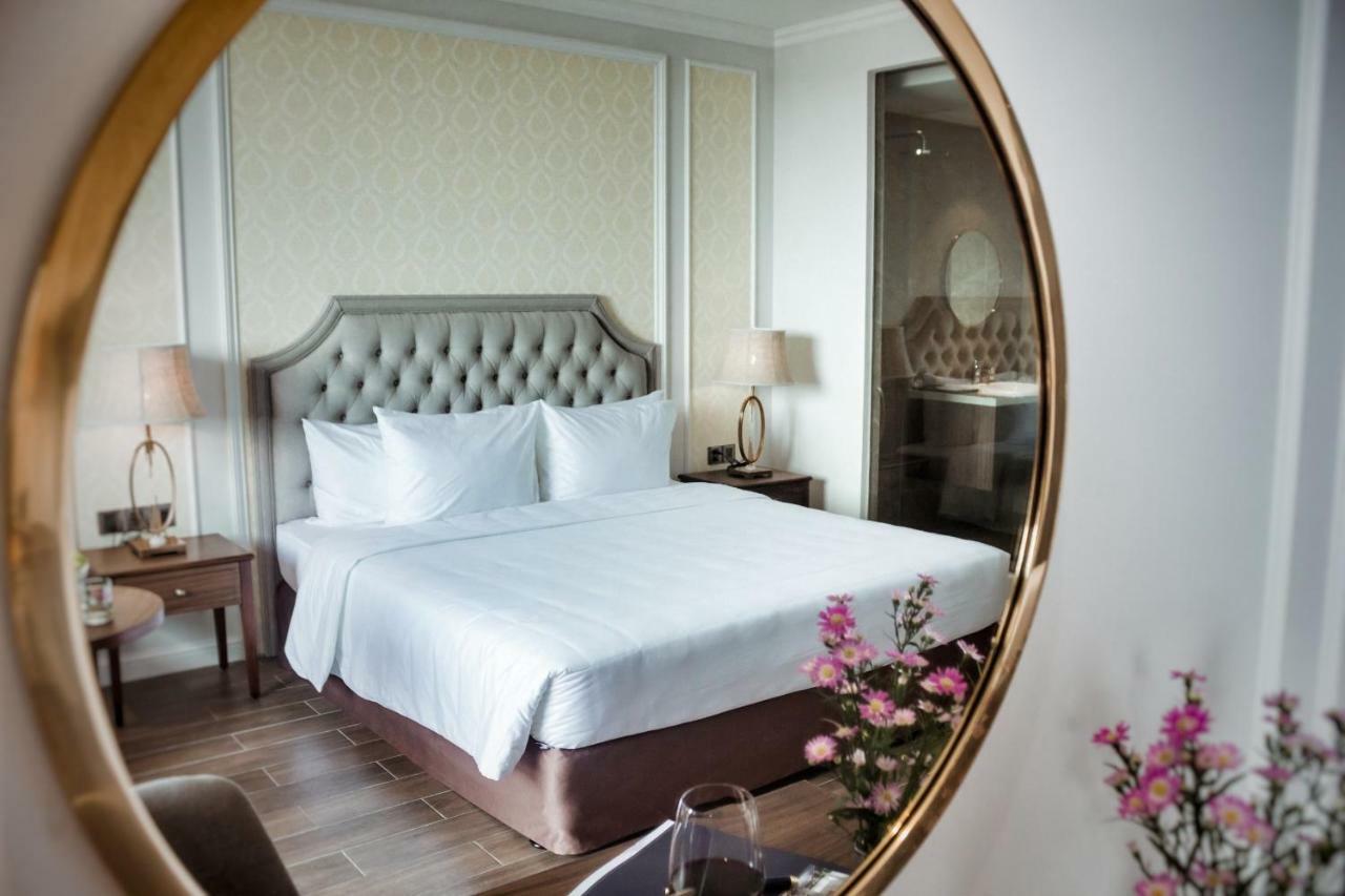 Phu Cuong Hotel Cà Mau Esterno foto